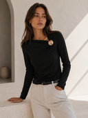 Μαύρο draped brooch top