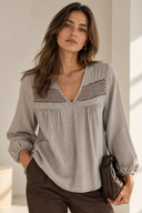 Stone lace detail μπλούζα