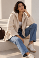 Μπεζ oversized bouclé jacket με κουκούλα