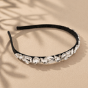 Μαύρη embellished headband με πέτρες