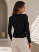 Μαύρο draped brooch top