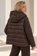 Καφέ quilted jacket με κουκούλα
