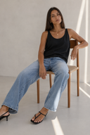 Μαύρο minimal αμάνικο lightweight top