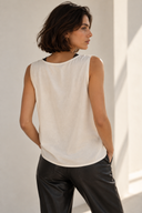 FIGARO Nature lace V-neck top