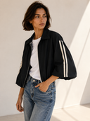 Μαύρο bomber jacket με δαντέλα