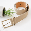 Μπεζ suede wide belt με χρυσή αγκράφα
