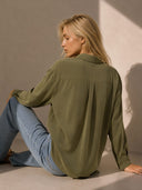 Λαδί ασύμμετρο oversized πουκάμισο