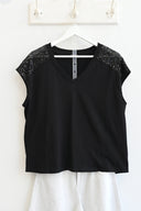 Figaro Μαύρο sequin shoulder t-shirt