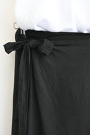Μαύρη φούστα wrap με δέσιμο