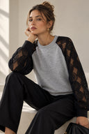 FIGARO Γκρί Lace Detail μπλούζα