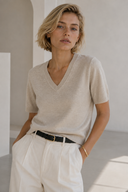 Μπεζ V-neck knit top