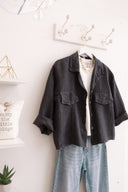 Μπλε cropped linen shirt