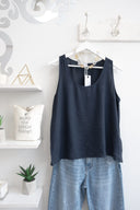 Μπλε minimal αμάνικο lightweight top