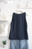 Μπλε minimal αμάνικο lightweight top