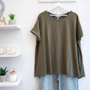 Χακί oversized ασύμμετρο t-shirt