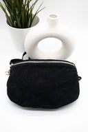 Μαύρη bum bag από γνήσιο καστόρινο δέρμα