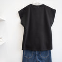Μαύρο basic αμάνικο t-shirt