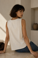 Μπεζ V-neck sleeveless top