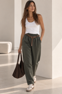 Χακί Slouchy παντελόνι με ζώνη