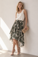 Χακί ασύμμετρη φούστα με tropical print