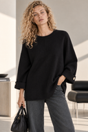 Μαύρη oversized πλεκτή μπλούζα