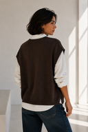 Καφέ V-neck πλεκτή καζάκα