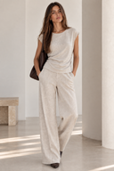 Κρεμ relaxed knit σετ